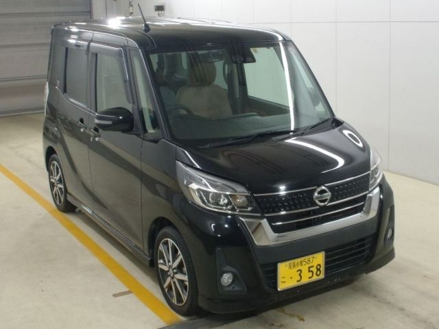 3016 Nissan Dayz roox B21A 2017 г. (NAA Nagoya)